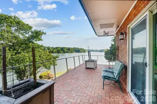 6296 Southlake Dr, Hickory, NC 28601 - Photo 4