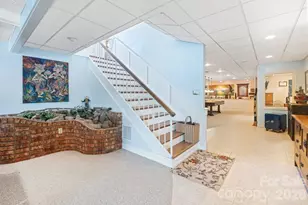 6296 Southlake Dr, Hickory, NC 28601 - Photo 38