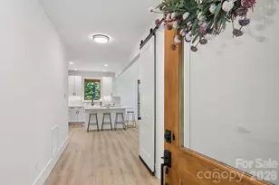 365 Cherokee Cir, Lake Toxaway, NC 28747 - Photo 6