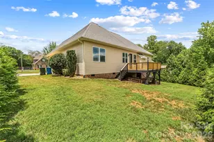 1776 Whitewater Ct, Hickory, NC 28602 - Photo 30
