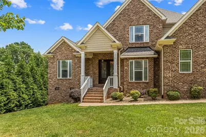 1776 White Water Court, Hickory, NC 28602 - Photo 2
