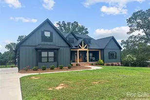 501 Edmunds Ln, Clover, SC 29710 - Photo 2