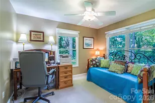 1705 Hummingbird Ln, Hendersonville, NC 28792 - Photo 38