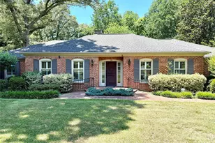 136 Mimosa Hills Dr, Morganton, NC 28655 - Photo 4
