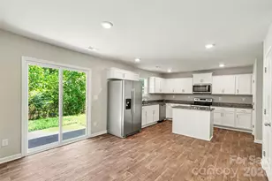 310 Kingsford Dr, Stanley, NC 28164 - Photo 10
