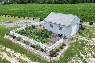 525 Byers Cove Rd, Hendersonville, NC 28792 - Photo 32