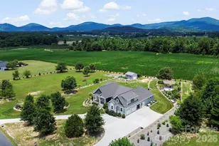 525 Byers Cove Rd, Hendersonville, NC 28792 - Photo 2