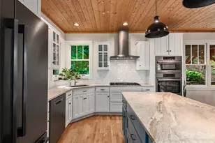 80 Village Pointe Ln, Asheville, NC 28803 - Photo 16