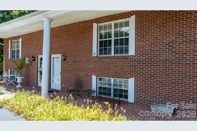 75 Laurelwood Drive #97, Marion, NC 28752 - Photo 1
