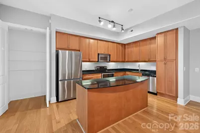 4620 Piedmont Row Drive #603, Charlotte, NC 28210 - Photo 2