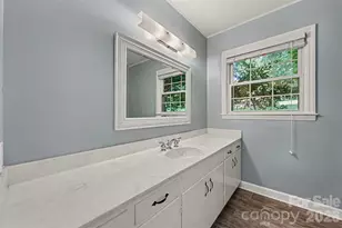 6207 Honegger Dr, Charlotte, NC 28211 - Photo 18
