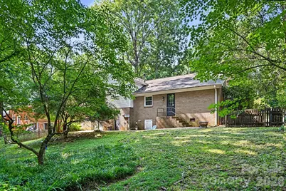 6207 Honegger Drive, Charlotte, NC 28211 - Photo 22