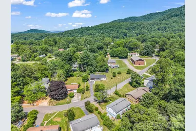 215 Varden Place, Swannanoa, NC 28778 - Photo 38