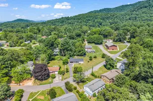 215 Varden Pl, Swannanoa, NC 28778 - Photo 38
