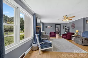 418 Powell Cir NE, Lenoir, NC 28645 - Photo 6
