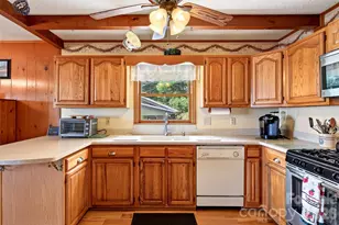 1347 Wipprecht Dr, Spruce Pine, NC 28777 - Photo 12