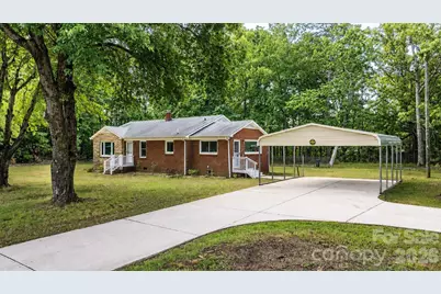 2981 East Maiden Road, Maiden, NC 28650 - Photo 1