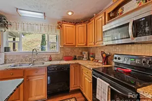 412 Gaddy Heights, Waynesville, NC 28786 - Photo 16