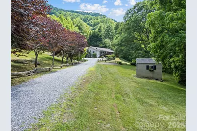 412 Gaddy Heights, Waynesville, NC 28786 - Photo 12