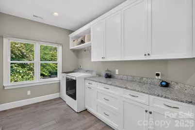 11423 Colonial Country Lane, Charlotte, NC 28277 - Photo 32