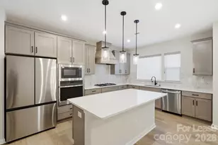 615 Myrick Aly, Charlotte, NC 28217 - Photo 14