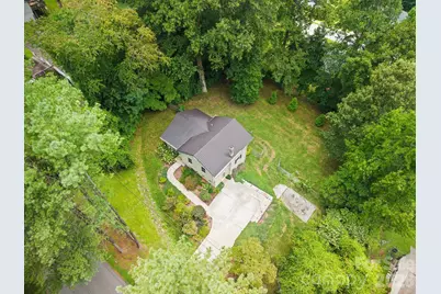 135 Plantation Drive, Hendersonville, NC 28792 - Photo 4