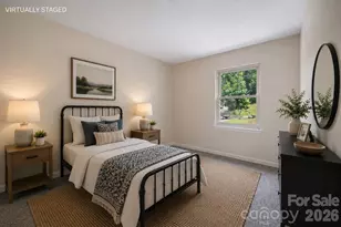 135 Plantation Dr, Hendersonville, NC 28792 - Photo 16