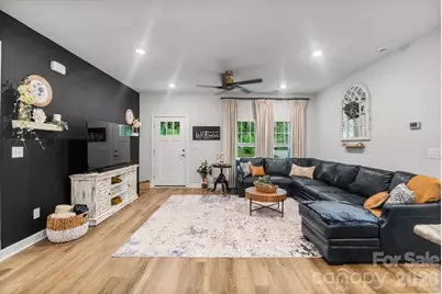1002 Westminster Drive, Statesville, NC 28677 - Photo 6