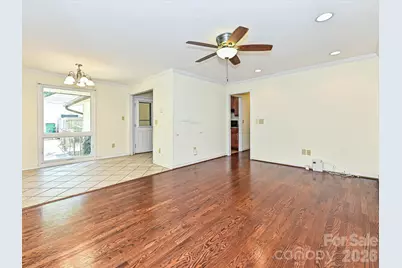 3000 Barfield Drive, Charlotte, NC 28217 - Photo 4