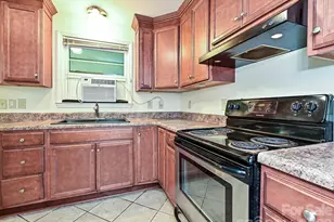 3000 Barfield Dr, Charlotte, NC 28217 - Photo 10