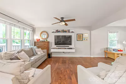 2914 Windsor Chase Drive, Matthews, NC 28105 - Photo 8