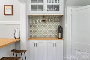 25 St Dunstans Cir, Asheville, NC 28803 - Photo 12