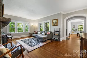 25 St Dunstans Cir, Asheville, NC 28803 - Photo 6