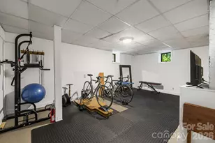 25 St Dunstans Cir, Asheville, NC 28803 - Photo 26