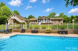 107 Mistywood Dr, Mount Holly, NC 28120 - Photo 2