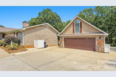 107 Mistywood Drive, Mount Holly, NC 28120 - Photo 4