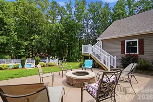 107 Mistywood Dr, Mount Holly, NC 28120 - Photo 42