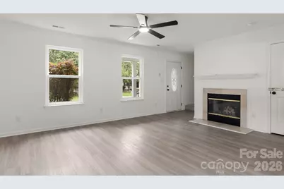 11125 Northwoods Forest Drive, Charlotte, NC 28214 - Photo 4