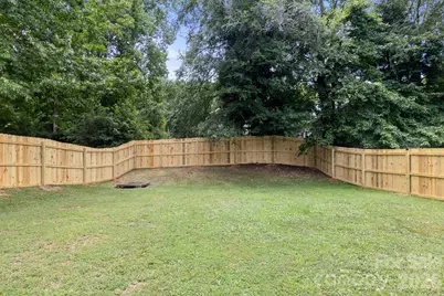 11125 Northwoods Forest Drive, Charlotte, NC 28214 - Photo 38