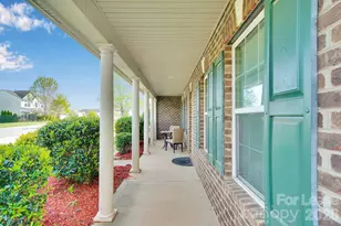 106 Ashton Dr, Mooresville, NC 28115 - Photo 4