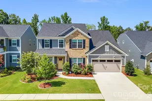 14314 Aikenwood Dr, Charlotte, NC 28278 - Photo 1