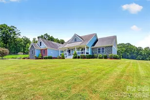 1174 Dale Rd, Spruce Pine, NC 28777 - Photo 2