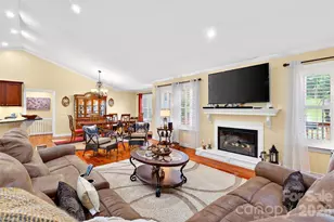 1174 Dale Rd, Spruce Pine, NC 28777 - Photo 12