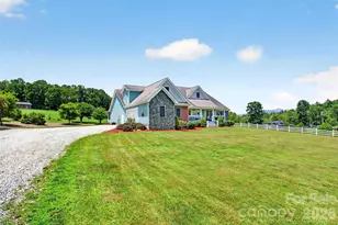 1174 Dale Rd, Spruce Pine, NC 28777 - Photo 4