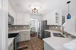 7076 White Bluff Dr, Tega Cay, SC 29708 - Photo 6