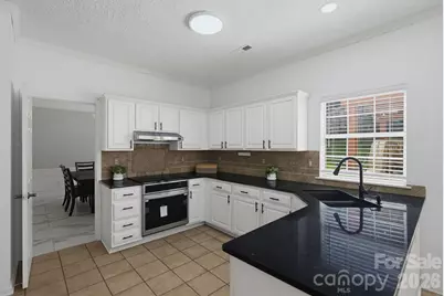 6813 Neuhoff Lane, Charlotte, NC 28269 - Photo 10