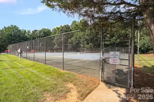6813 Neuhoff Ln, Charlotte, NC 28269 - Photo 28
