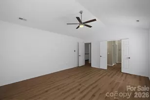 6813 Neuhoff Ln, Charlotte, NC 28269 - Photo 18