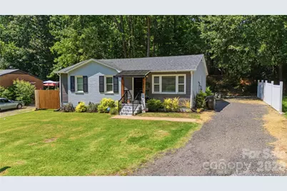 131 Hickory Lane, York, SC 29745 - Photo 2