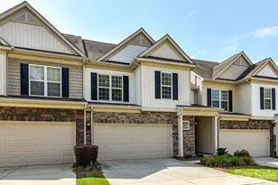6017 Carrollton Ln, Charlotte, NC 28210 - Photo 2